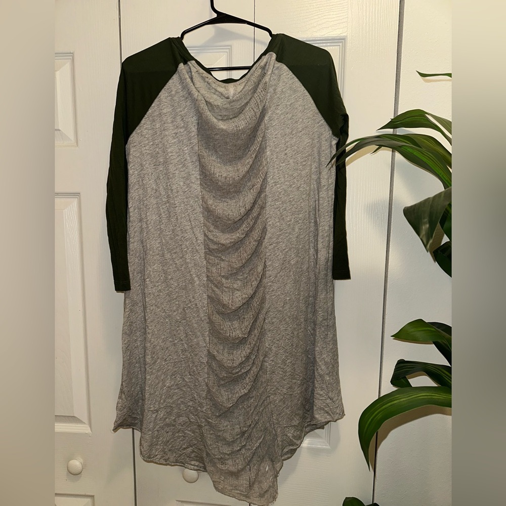 We The Free Gray and Dark Green Long Sleeve Top